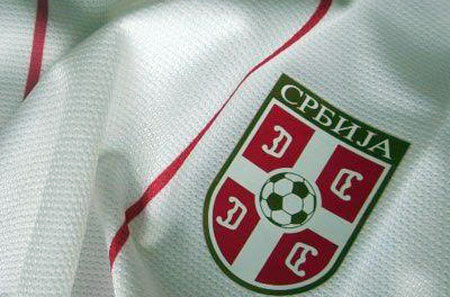 Сербия опустилась на 8 очков в рейтинге ФИФА