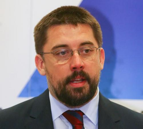 Костреш: Непримерено сада организовати лицитацију | Dnevnik
