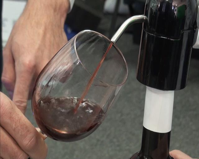 tocilica za vino, tanjug video Thumbnail