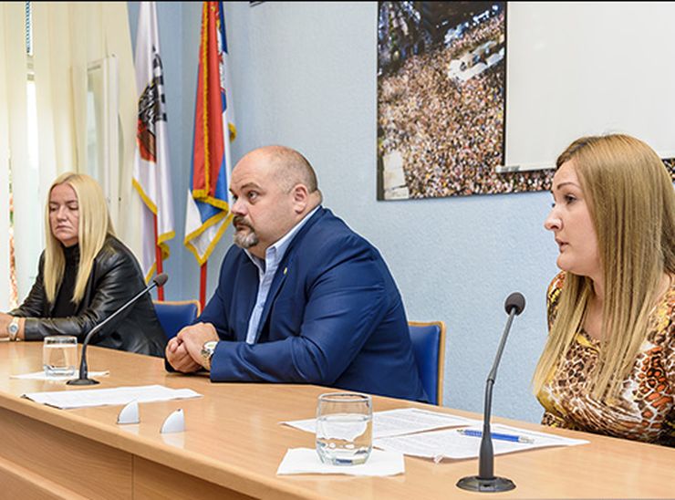 Sa konferencije za novinare Foto: zrenjanin.rs Thumbnail