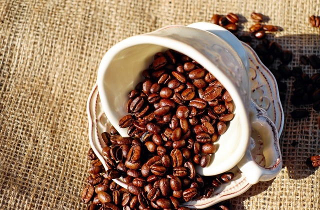 Zbog virusa korone preti nestašica kafe?