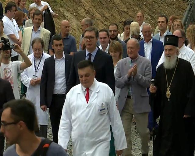 Vuchiћ Nova Zaposhљavaњa I Veћe Plate U Zdravstvu Dnevnik