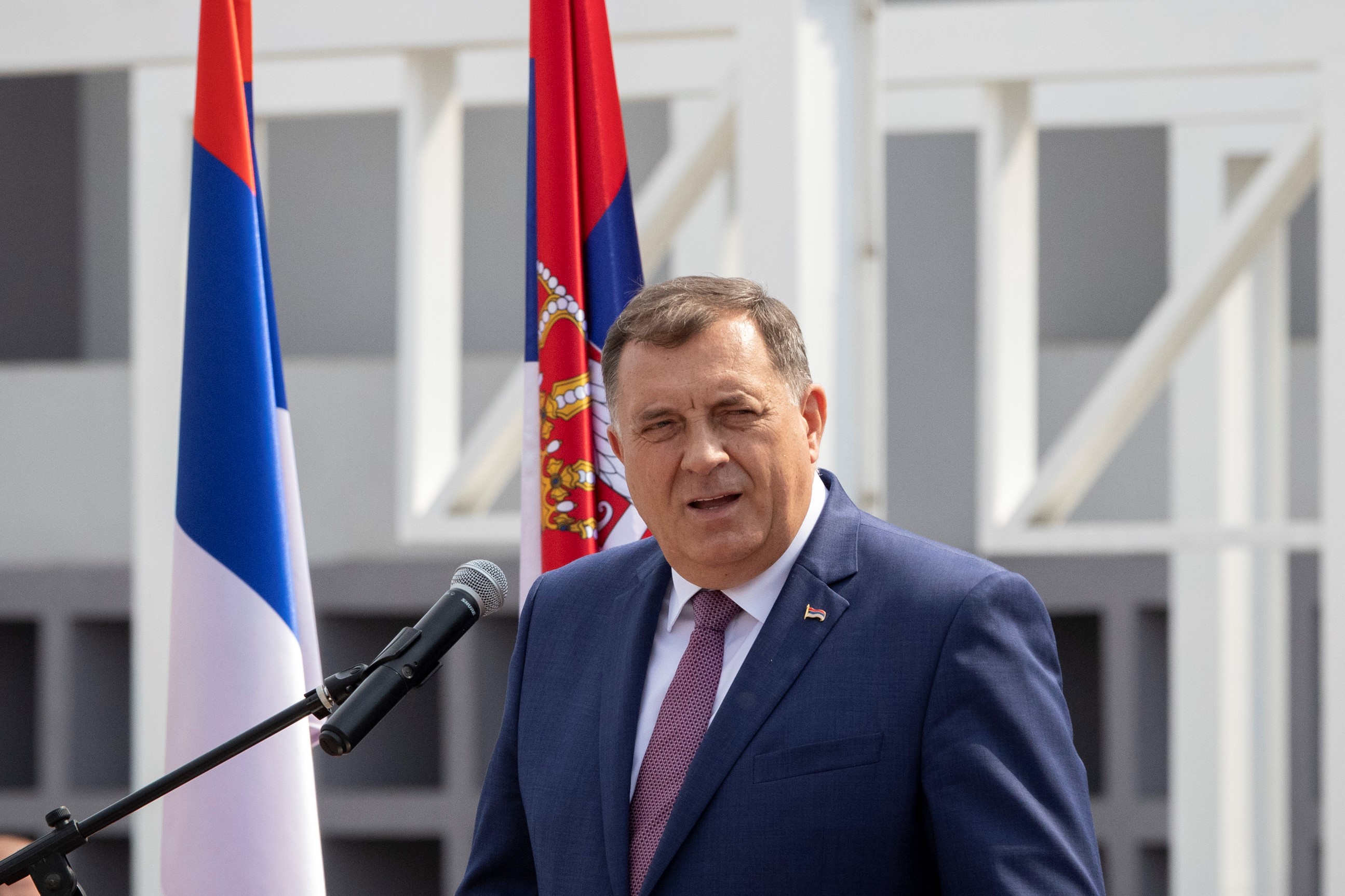 Dodik oštro osudio otkazivanje vojne vežbe sa Srbijom