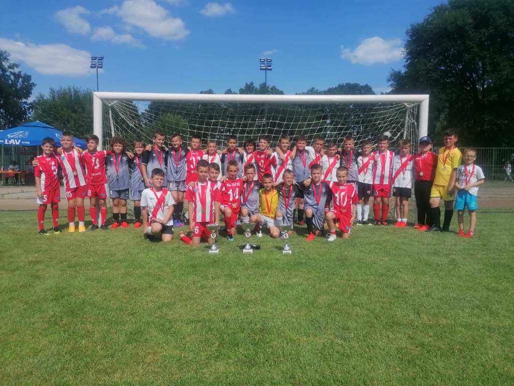 20. КРИЛА КРАЈИНЕ КУП Црвена звезда и Ацко најбољи | Dnevnik