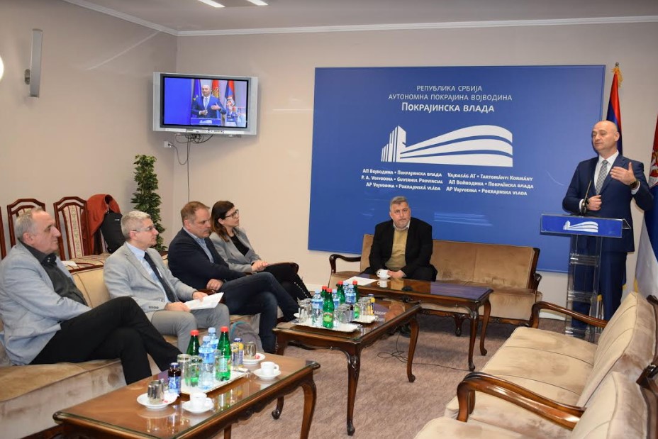 Имплементација ЕРП система нови студијски програм на Економском у ...