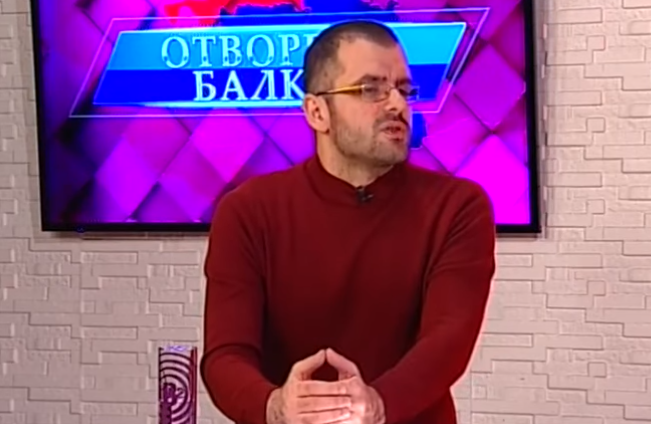 Урош Николић