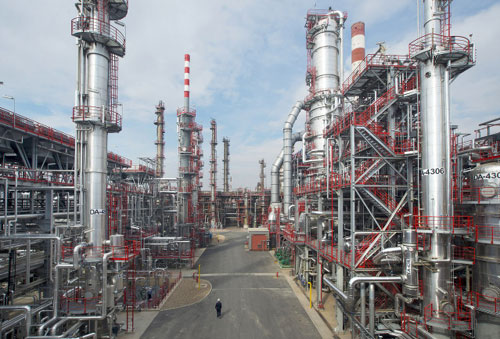 Rafinerija nafte u Pančevu obustavlja rad zbog remonta evo šta je razlog