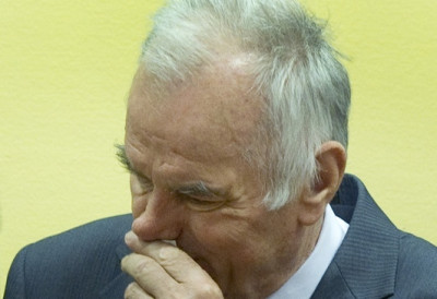 ГЕНЕРАЛУ СЕ ПОГОРШАЛО ЗДРАВЉЕ Ратко Младић поново имао мождани удар, пребачен је у болницу