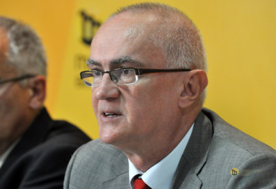 ОСТАВКЕ ЗБОГ НЕЗАДОВОЉСТВА ПРОЦЕДУРОМ Четири члана Савета РЕМ-а одлазе јер није изабран девети члан