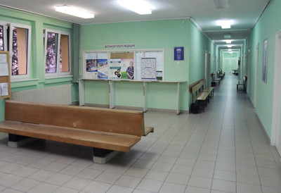 ГРАД КРЕЋЕ У ПРОВЕРУ СТАЊА 10 ШКОЛА И 2 ДОМА ЗДРАВЉА Какве су нам цеви, прозори, конструкција