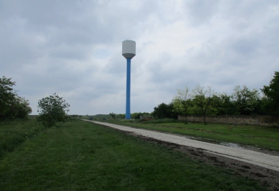 СЕЛО ОСТАЈЕ БЕЗ ВОДЕ “Водовод” најавио радове на прању и дезинфекцији водоторња