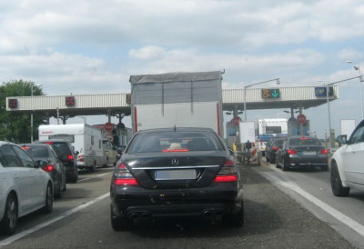 УПОЗОРЕЊЕ ЗА ВОЗАЧЕ: Стиже последњи августовски викенд, ове савете морате да послушате пре него што кренете на пут