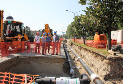 РАДОВИ У УЛИЦИ ДОЖА ЂЕРЂА МЕЊАЈУ САОБРАЋАЈНУ ДИНАМИКУ Следи изградња вреловода од 14. априла до 7. маја