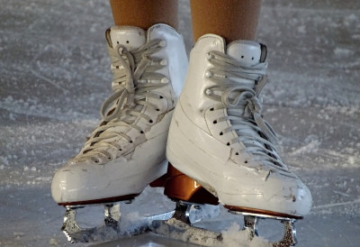 ТУРНИР У ХОКЕЈУ МЕЊА РАСПОРЕД СМЕНА Нема клизања у суботу и недељу