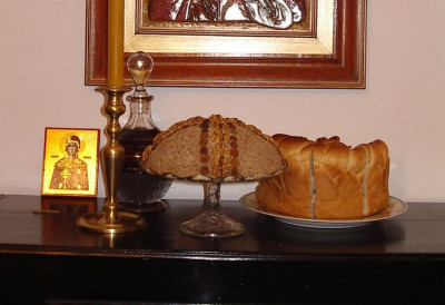 КРЕЋЕ СЕЗОНА СЛАВА У СРПСКОМ НАРОДУ И домаћини и гости ове обичаје треба да испоштују