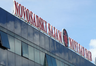 СТИЖУ РОКЕРИ У СРПСКУ АТИНУ Новосадски дани пива на Сајму ДВА ДАНА МУЗИКЕ И НАПИТКА ОД ХМЕЉА