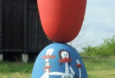 Традиција у Мокрину се наставља! СВЕТСКО ПРВЕНСТВО У ТУЦАЊУ ФАРБАНИМ ЈАЈИМА и ускршњи програм који се не пропушта