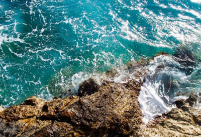 Кратак, али јак удар! ЈАК ЗЕМЉОТРЕС ПОГОДИО ЈАДРАН Затресло се у околини Неума