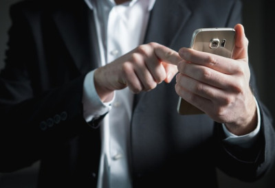 УПОЗОРЕЊЕ БАНАКА ГРАЂАНИМА Постоји наглашена хитност, не шаљите новац, чак иако порука стигне са познатог броја