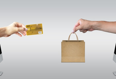 ВОЛИМО ДА ПАЗАРИМО ОНЛАЈН, АЛИ Свега 42 одсто купаца користи заштиту у куповини на интернету НАЈУГРОЖЕНИЈИ СУ СТАРИЈИ