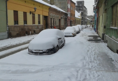 Затишје пред буру, а онда... ЛЕДЕНИ ВАЗДУХ СТИЖЕ ИЗ РУСИЈЕ Из благе у позну јесен, а потом у „СКАНДИНАВСКИ БЛОК“ Ево шта метеоролози очекује за Нову годину