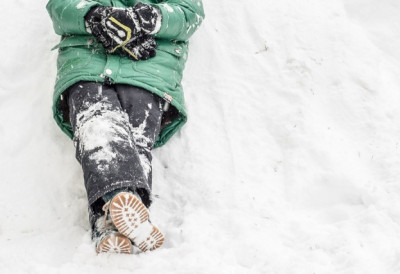 ЗАБЕЛЕЛО СЕ НА ПРВИ ДАН ПРОЛЕЋА Један од најлепших делова Србије поново прекриле пахуље ЕВО ГДЕ СВЕ ИМА СНЕГА (ВИДЕО)