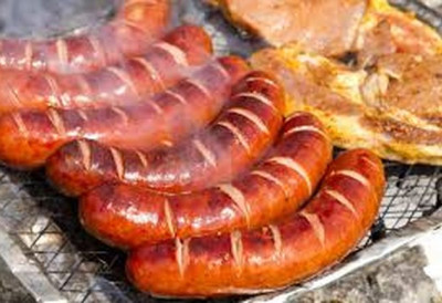 Заражена опасном бактеријом! ХИТНО СЕ ПОВЛАЧИ СА ТРЖИШТА ОВА КОБАСИЦА Купцима се враћа новац и без рачуна