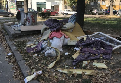 ЗАВРШАВА СЕ АКЦИЈА УКЛАЊАЊА КАБАСТОГ ОТПАДА НА ЈУЖНОМ ТЕЛЕПУ Контејнери постављени на кључним локацијама