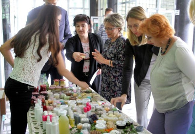 БЕОГРАД ПОСТАЈЕ ЦЕНТАР ИНОВАЦИЈА Отвара се 68. Сајам технике, стижу компаније из целог света