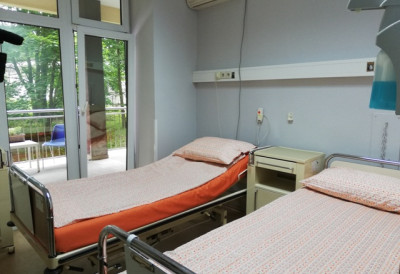 Преминула девојчица (5) након ЈЕЗИВЕ НЕСРЕЋЕ у Теслићу! Повређене и њене ДВЕ СТАРИЈЕ СЕСТРЕ, лекари се БОРЕ ЗА ЖИВОТ оца ПРИКЉУЧЕН ЈЕ НА АПАРАТЕ