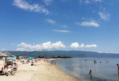 Због рата на Блиском истоку СРБИ МАСОВНО ОДУСТАЈУ ОД ЛЕТОВАЊА Сеничић открио које би дестинације овог лета могле да буду „СИГУРНЕ ЛУКЕ“