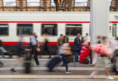 РАСПИСАН ТЕНДЕР ЗА САНАЦИЈУ 10 СТАНИЧНИХ ЗГРАДА Инфраструктура железнице Србије поставила услове будућим извођачима радова