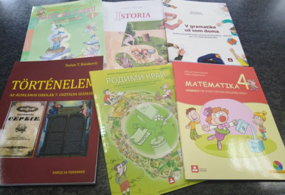 НОВИ ЗАКОН ДОНОСИ РЕД У ШКОЛЕ Јасна правила за издаваче, цене и тежину ђачке торбе – уводе се појмови уџбеника од националног значаја