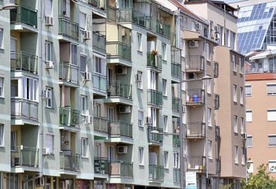 Град у експанзији КОЛИКИ ТЕМПО ГРАДЊЕ НОВИ САД МОЖЕ ДА ПОДНЕСЕ? Тренутно се гради више од 12.200 станова