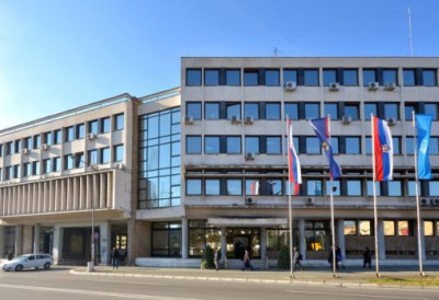 ЗАСЕДАЛИ ОДБОРИ СКУПШТИНЕ ГРАДА Разматрани урбанистички планови, рад Апотекарске установе и извештаји јавних предузећа