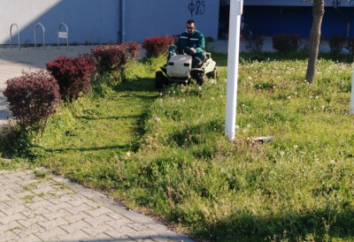 НОВОСАДСКО ГРАДСКО ЗЕЛЕНИЛО ОБНАВЉА ВОЗНИ ПАРК Расписан тендер за набавку цистерне ПОНУДЕ СЕ ПОДНОСЕ ДО ОВОГ ДАТУМА