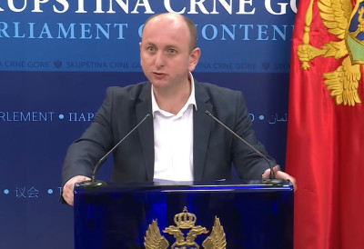 МИЛАН КНЕЖЕВИЋ О ИНЦИДЕНТИМА У ЦРНОЈ ГОРИ: За "убиј Србина" пица гратис, а за "убиј Турчина" процесуирају се Срби