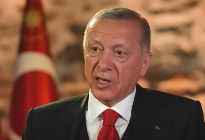 ТУРСКА СПРЕМНА ДА БУДЕ ПОСРЕДНИК ИЗМЕЂУ РУСИЈЕ И УКРАЈИНЕ Ердоган жели да "отвори пут миру"