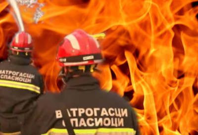 ИЗГОРЕО АУТОМОБИЛ НА ТЕЛЕПУ На терену једно ватрогасно возило (ФОТО)