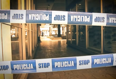 ДВОСТРУКО УБИСТВО И САМОУБИСТВО У КРУШЕВЦУ Млађи мушкарц убио своје родитеље и потом скочио са зграде