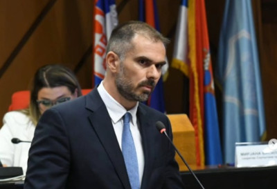 (ФОТО) НАЈОШТРИЈА ОСУДА НАПАДА НА ПОРОДИЦУ ШУЋАК Градоначелник Жарко Мићин захтева хитну реакцију надлежних: „Оваквом понашању у Новом Саду нема места“