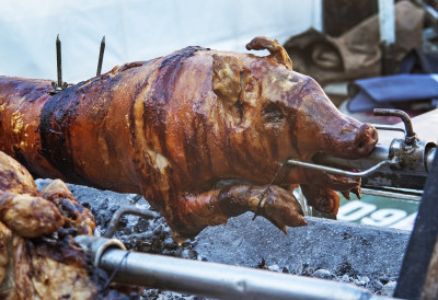 ДА ВАМ ПРАСЕЋЕ ПЕЧЕЊЕ БУДЕ КАО ИЗ ПЕЧЕЊАРЕ Овако припремљено биће главни хит новогодишње вечере