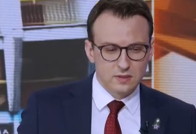ПЕТАР ПЕТКОВИЋ ЧЕСТИТАО ВИДОВДАН СРБИМА НА КОСОВУ И МЕТОХИЈИ Празник на којем почива српска национална морална вертикала
