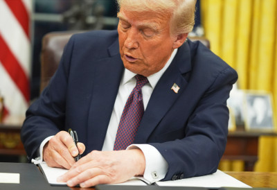 Трамп не престаје да шокира САДА МЕЊА И КОКА-КОЛУ! Бољи укус по мери председника