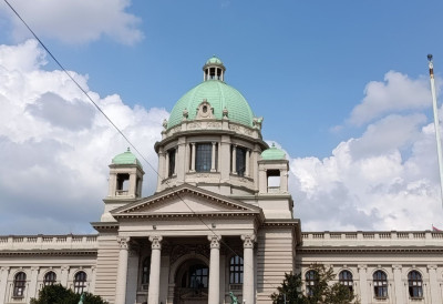 СКУПШТИНА СРБИЈЕ ДАНАС НАСТАВЉА РАД Важне измене изборних закона пред посланицима