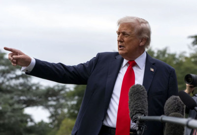 ”УКРАЈИНА ЈЕ У ОЗБИЉНОЈ НЕВОЉИ” Трамп: Велики је проблем што земље из ЕУ и НАТО купују руску нафту