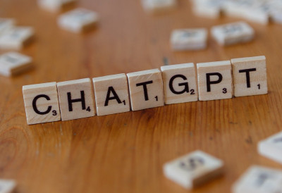 ЕВО ЗА ШТА ЉУДИ КОРИСТЕ CHAT GPT Кориснице броније од кориника, никада нећете погодити што се обраћају вештачкој интелигенцији