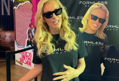 ЗБОГ ИНФЕКЦИЈЕ СУ ЈОЈ ИСПАДАЛИ ЗУБИ Манекенка једва извукла живу главу ИМАЛА 9 ОПЕРАЦИЈА УСНЕ ДУПЉЕ