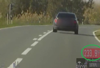 (ВИДЕО) ЈОШ ЈЕДНА СМРТОНОСНА ВОЖЊА Јурио путем Ковин–Панчево брзином преко 230 километра на сат