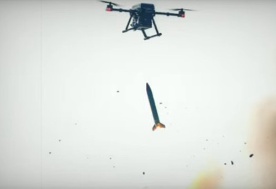 (ВИДЕО) ПРВА ЛИНИЈА ОДБРАНЕ ЕВРОПЕ ОД ПУТИНА Естонци представили НОВУ РАКЕТУ Марк 1 намењену одбрани од руских дронова